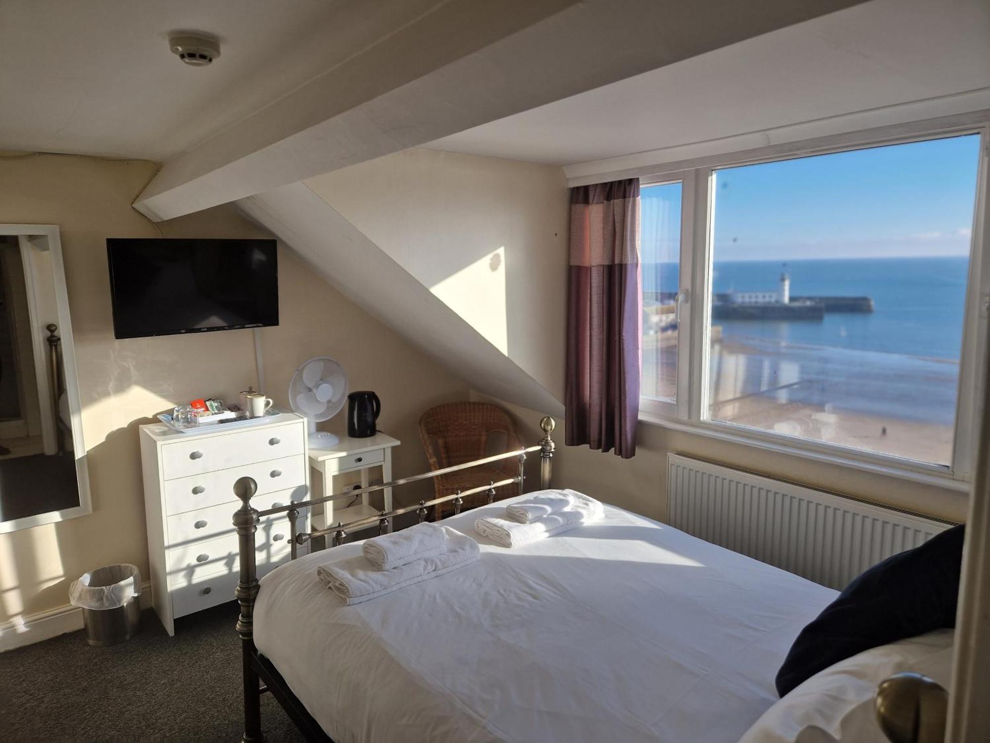 The Mariners House 3* Scarborough