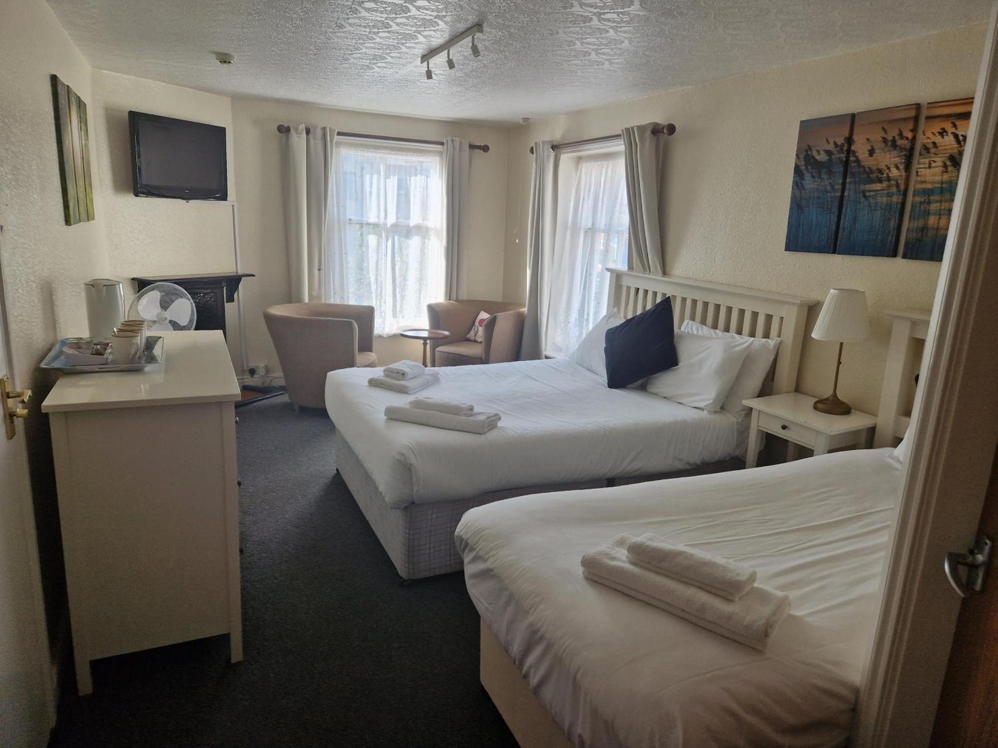 The Mariners House 3*